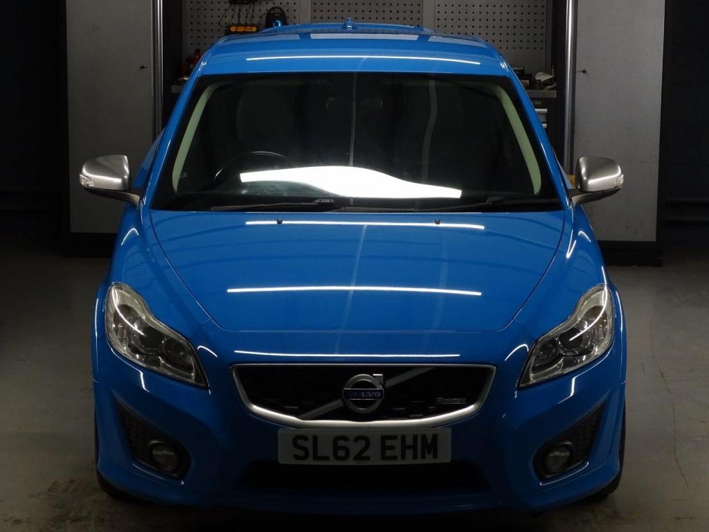 VOLVO C30