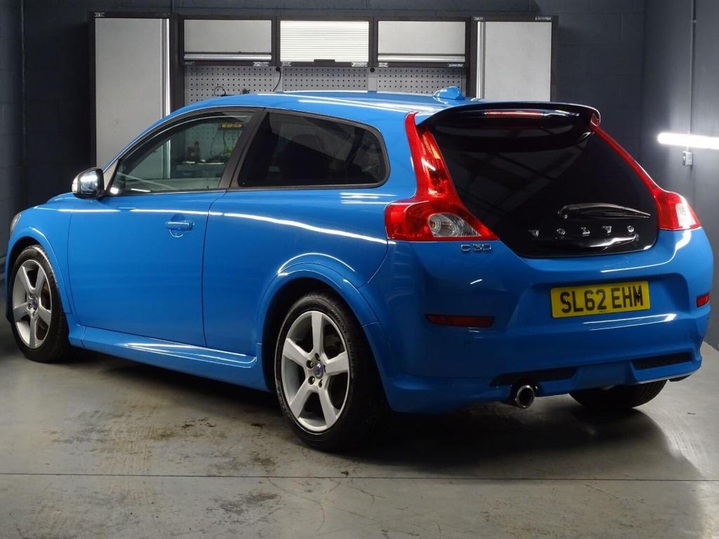 VOLVO C30