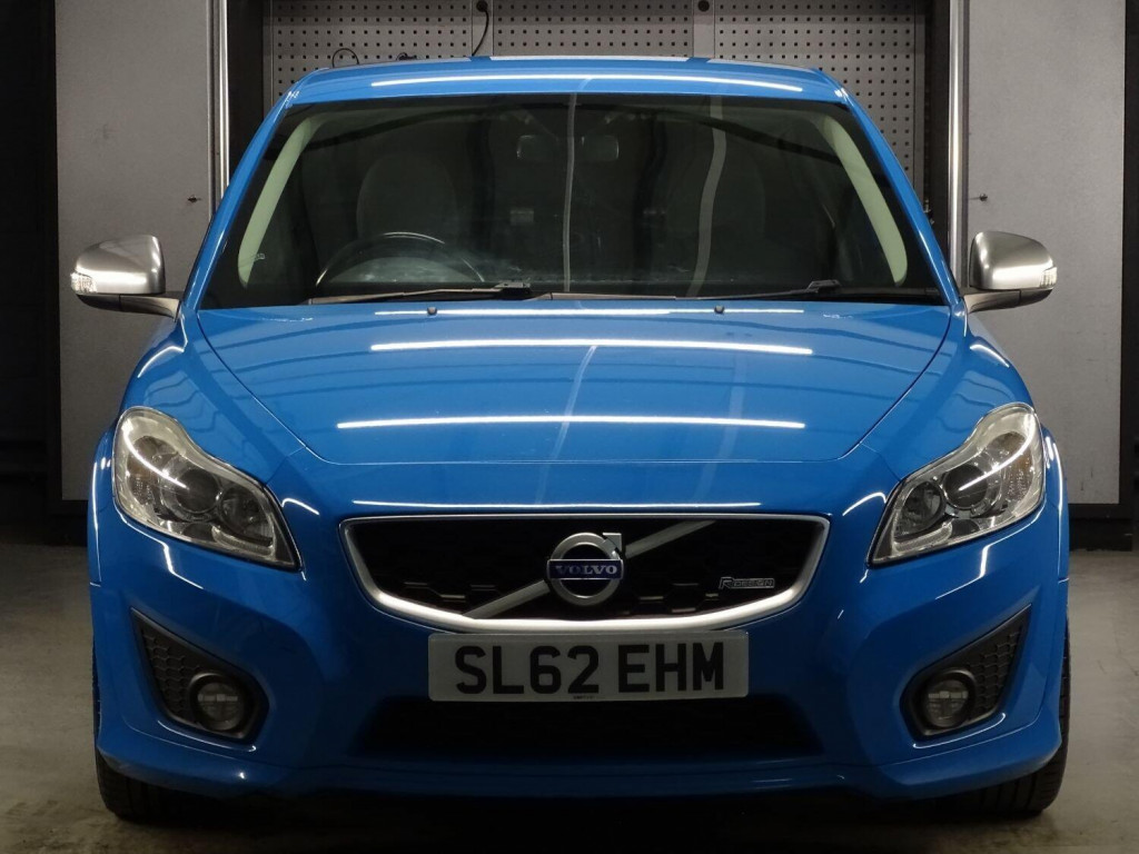View VOLVO C30 2.0 R-Design