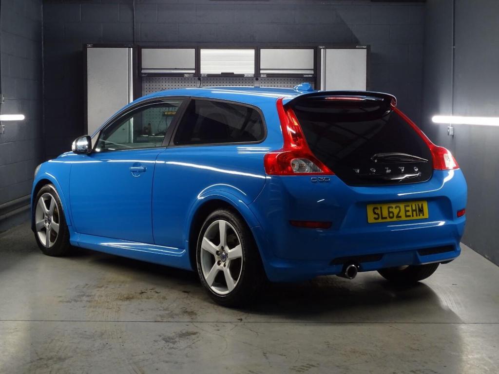 VOLVO C30