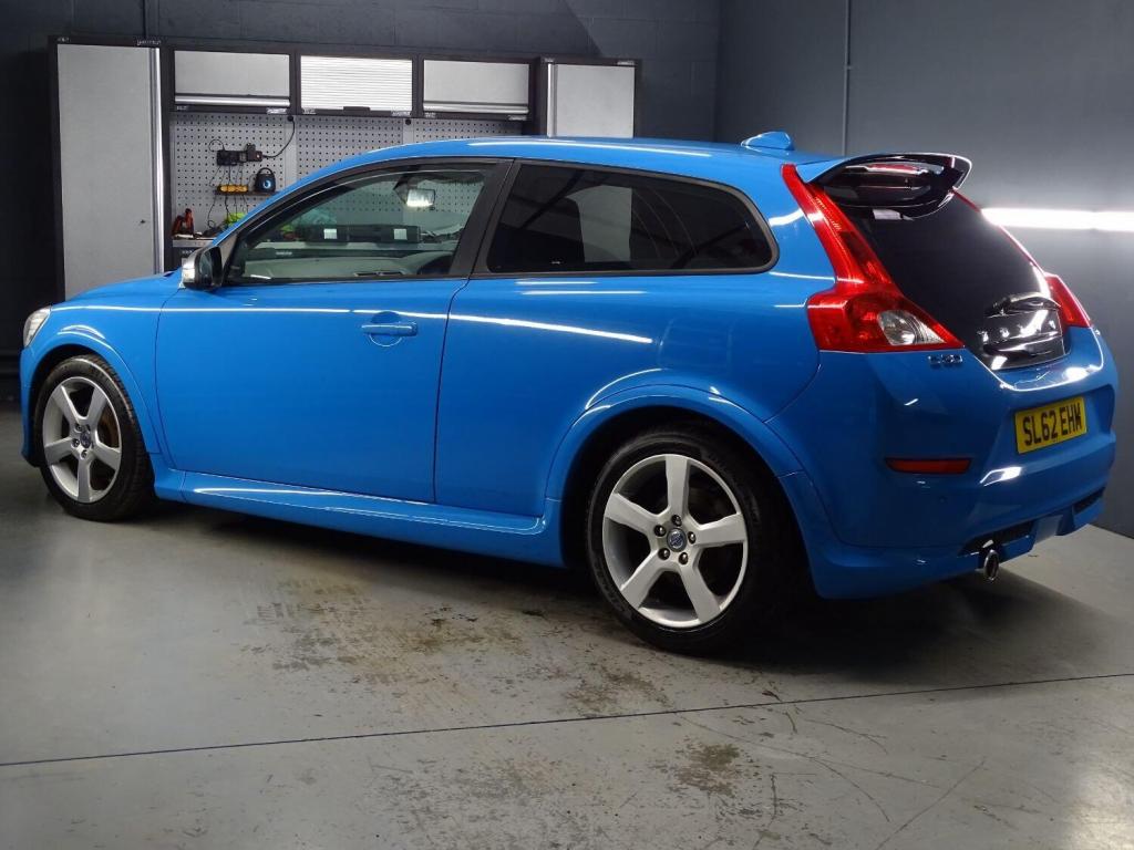 VOLVO C30