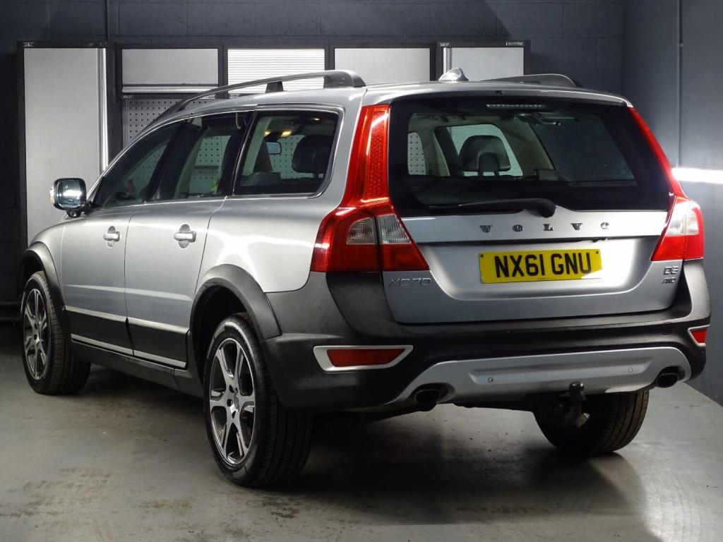 VOLVO XC70