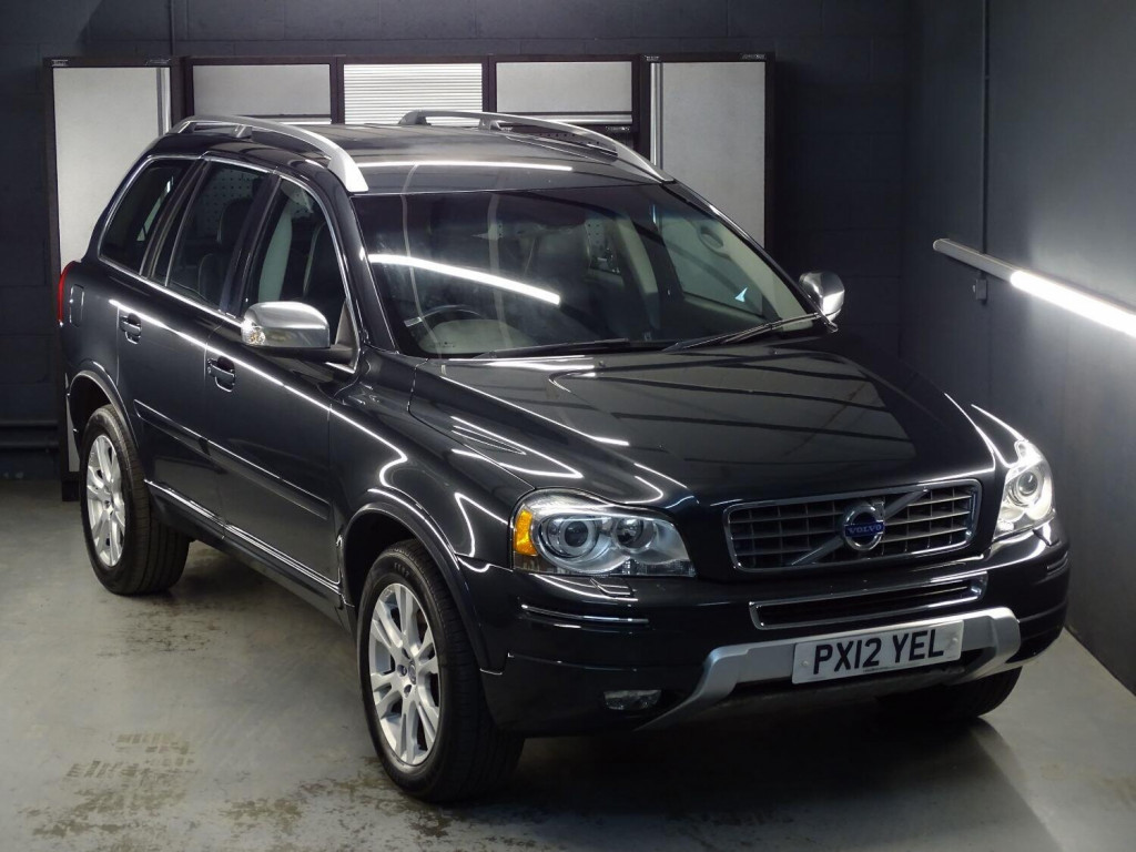 View VOLVO XC90 2.4 D5 SE Lux