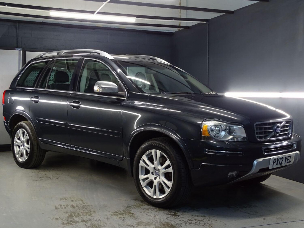 View VOLVO XC90 2.4 D5 SE Lux