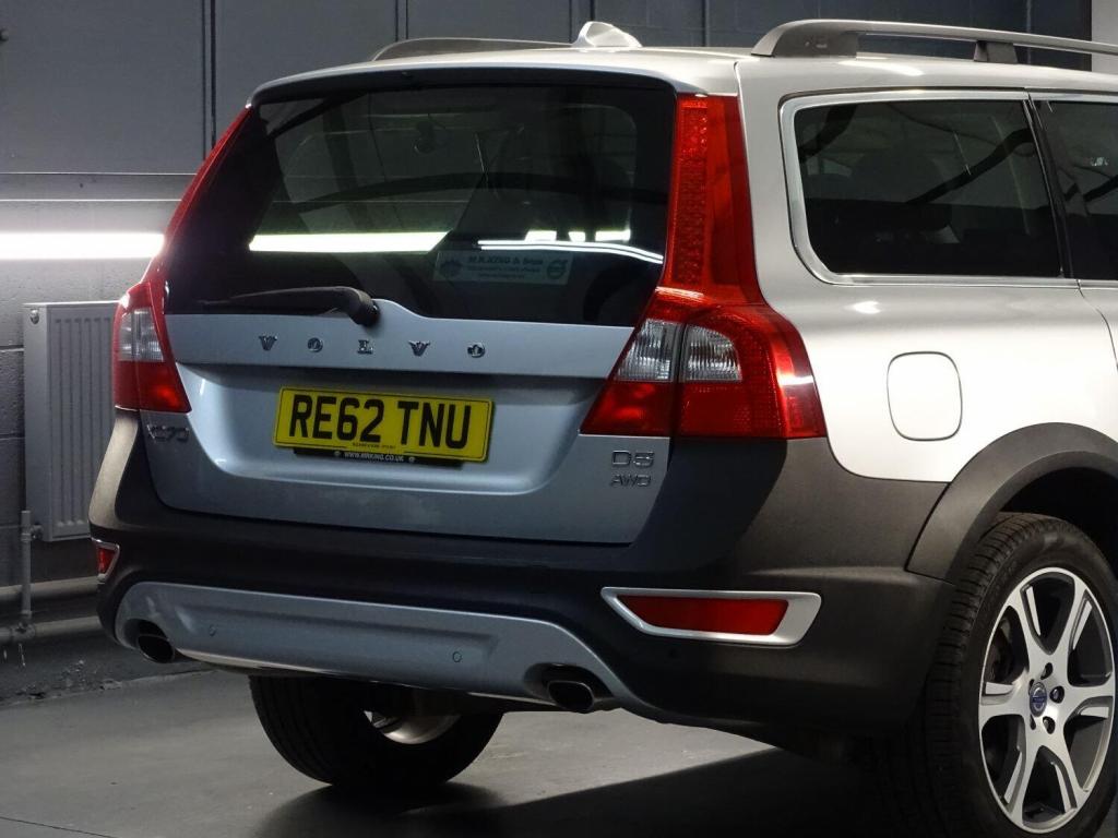 VOLVO XC70