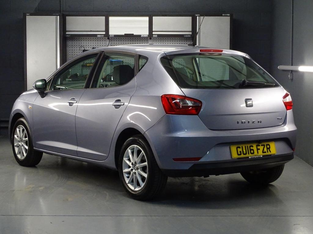 SEAT IBIZA