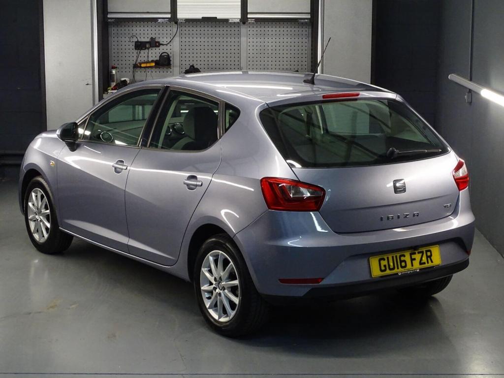SEAT IBIZA