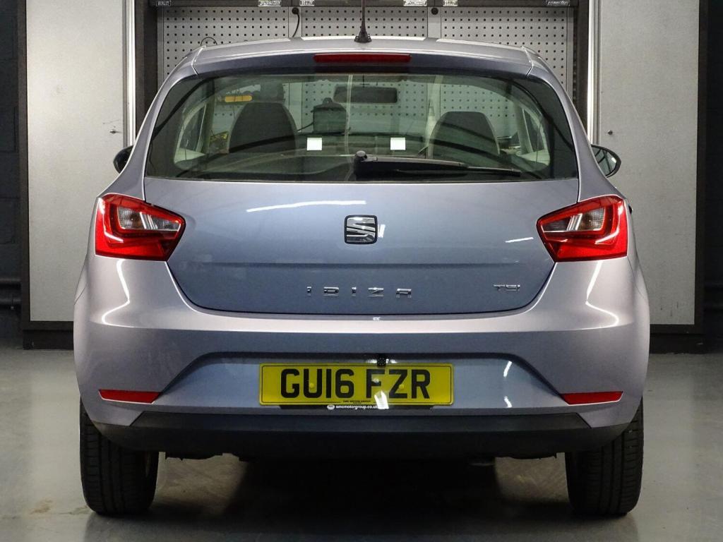 SEAT IBIZA