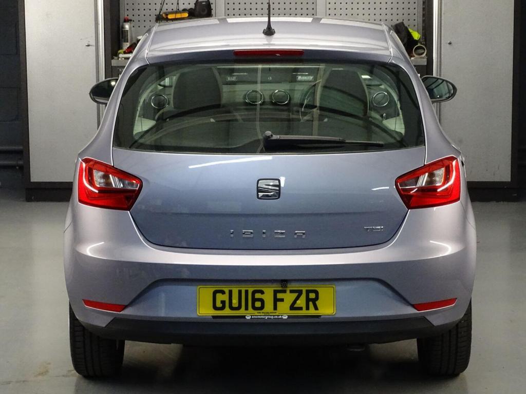 SEAT IBIZA