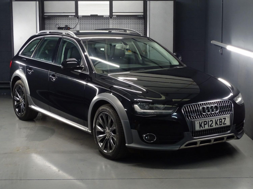 View AUDI A4 ALLROAD 3.0 TDI V6