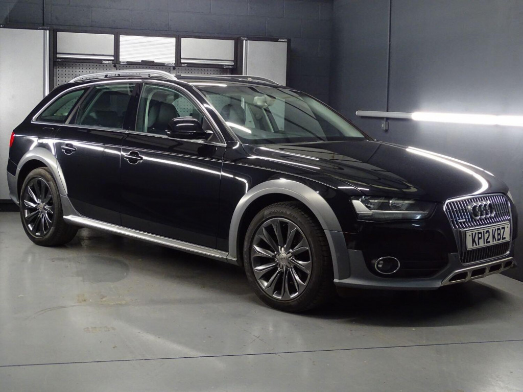 View AUDI A4 ALLROAD 3.0 TDI V6