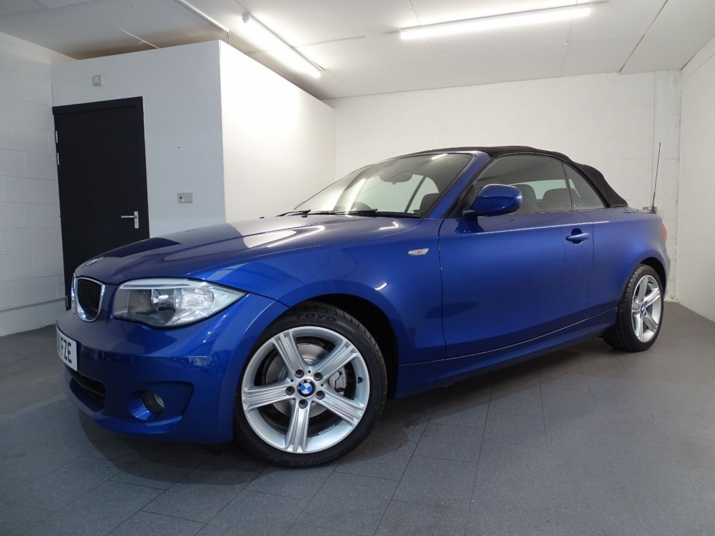 View BMW 1 SERIES 118I SPORT