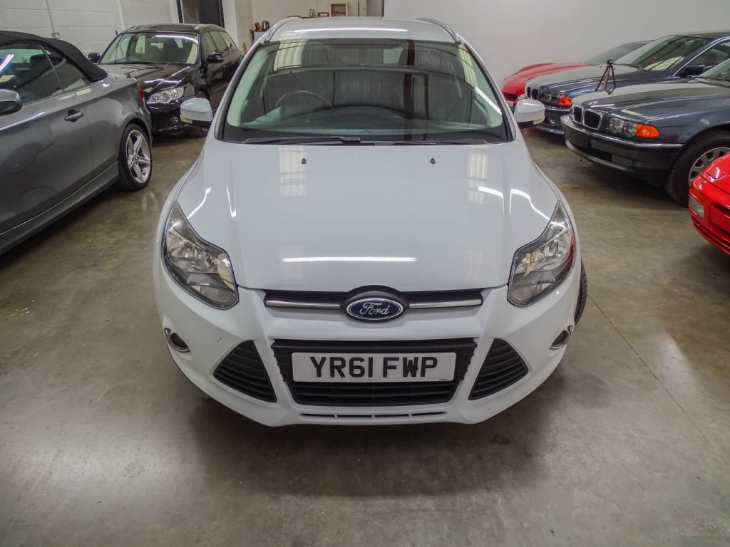 View FORD FOCUS ZETEC TDCI