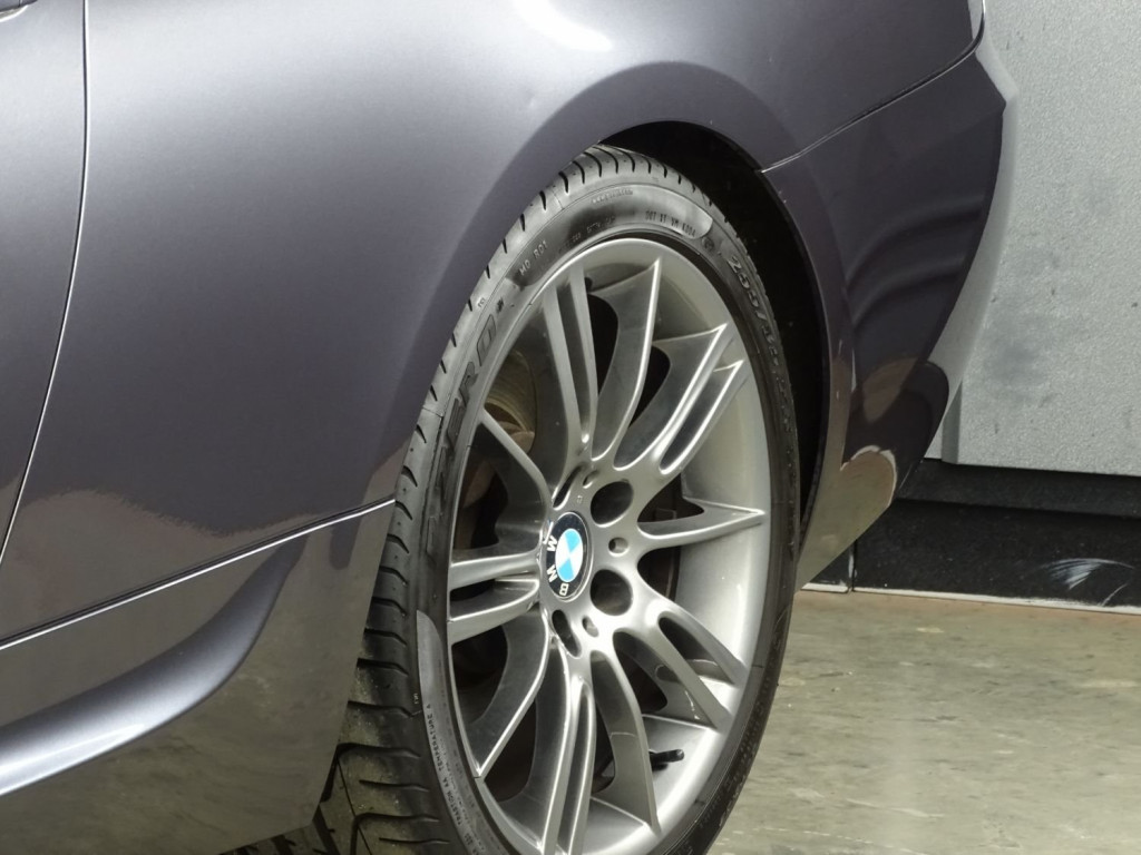 View BMW 3 SERIES 330D M SPORT