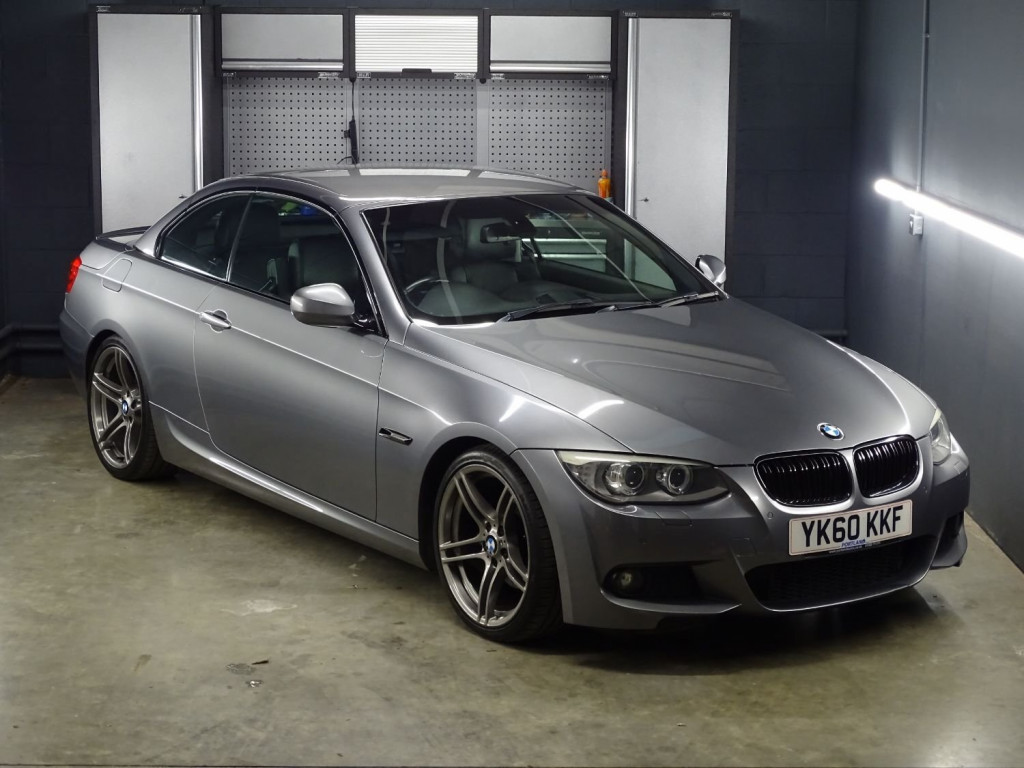 View BMW 3 SERIES 320D M SPORT