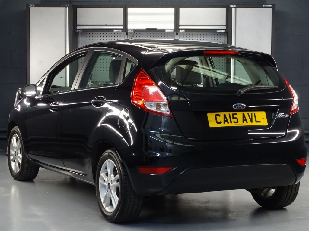 View FORD FIESTA ZETEC