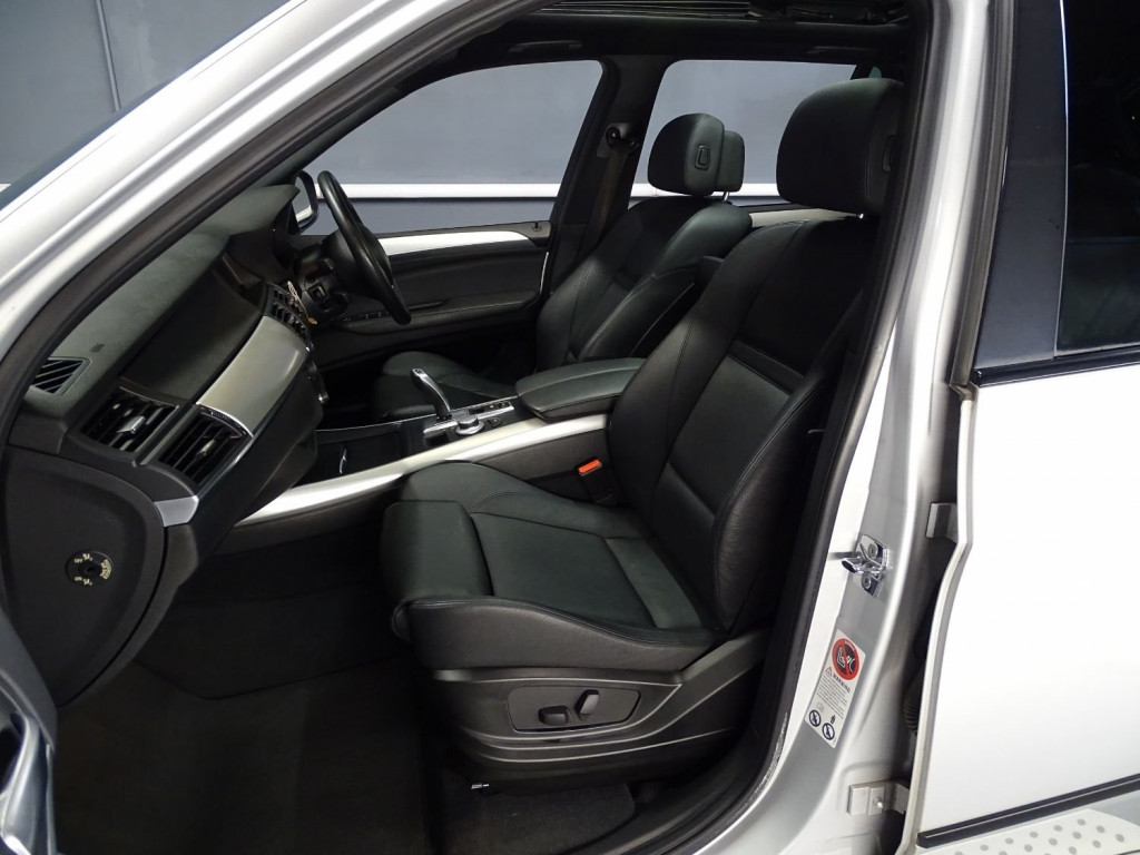 View BMW X5 XDRIVE35D SE