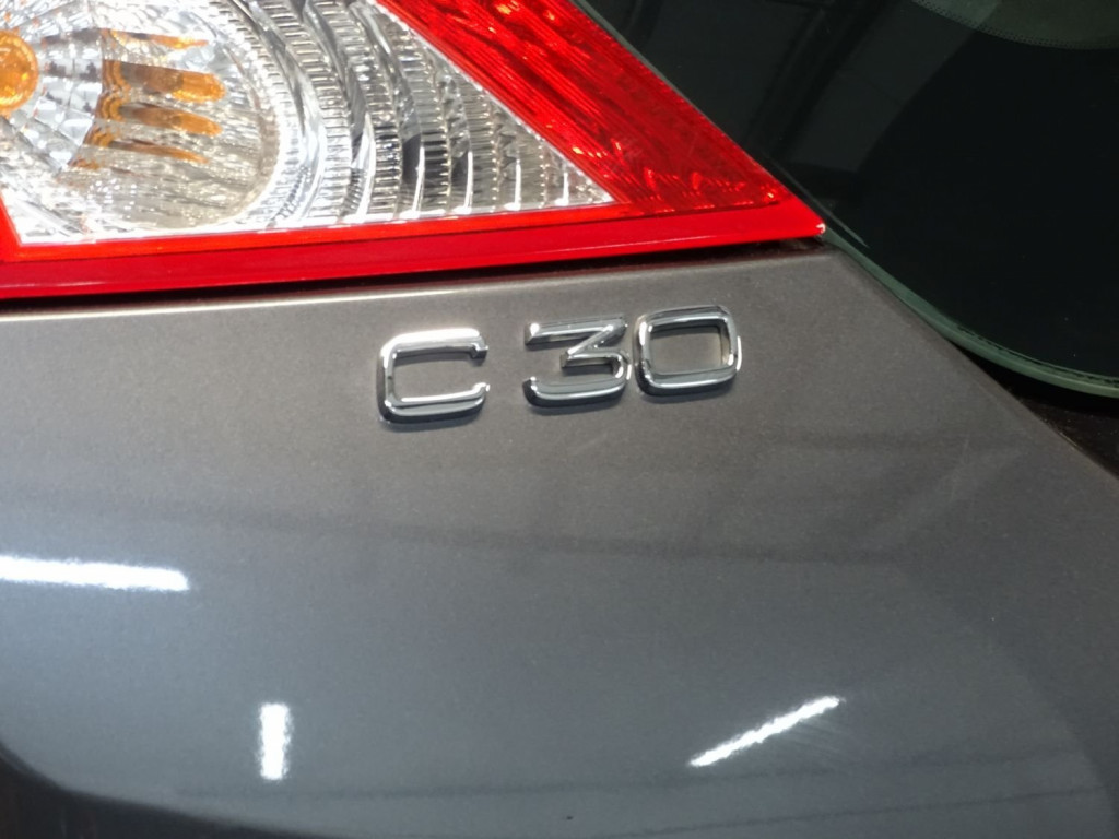VOLVO C30