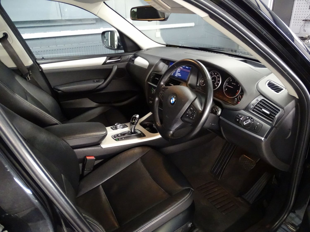 View BMW X3 XDRIVE20D SE