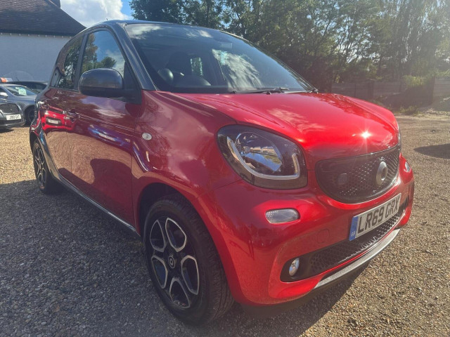 SMART FORFOUR EQ 17.6kWh Prime (Premium Plus) Auto 5dr (22kW Charger) (2019/69)