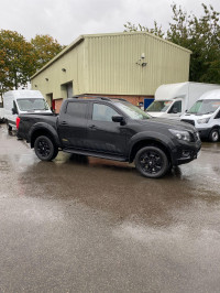 NISSAN NAVARA