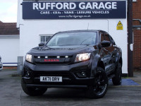 NISSAN NAVARA