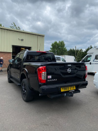 NISSAN NAVARA