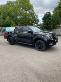 NISSAN NAVARA