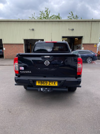 NISSAN NAVARA