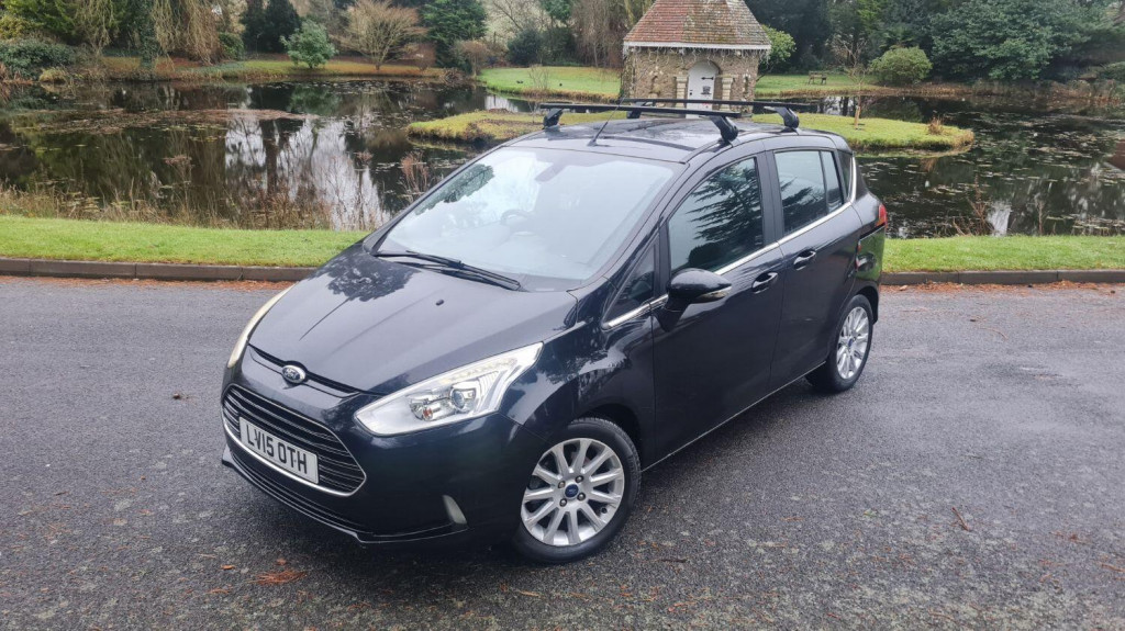 View FORD B-MAX 1.0 T EcoBoost Titanium