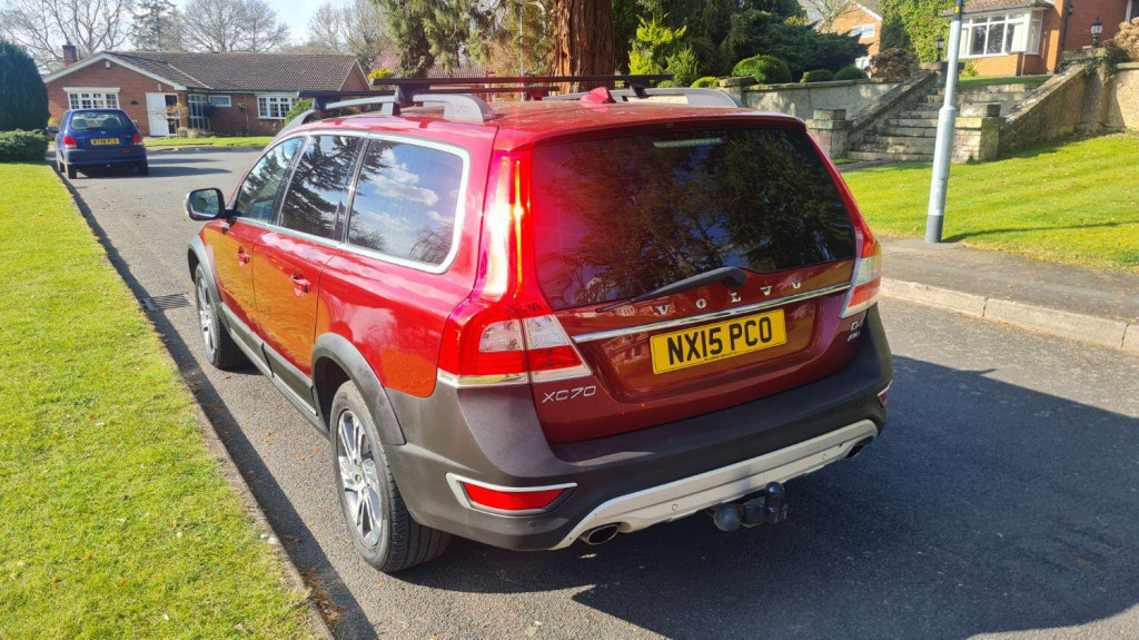VOLVO XC70