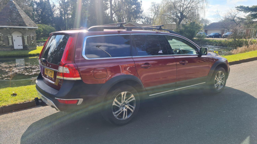 VOLVO XC70