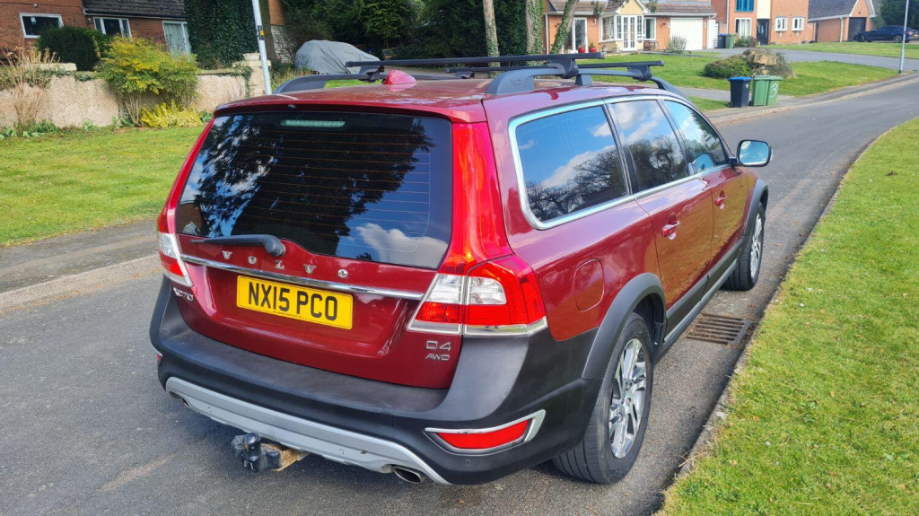 VOLVO XC70