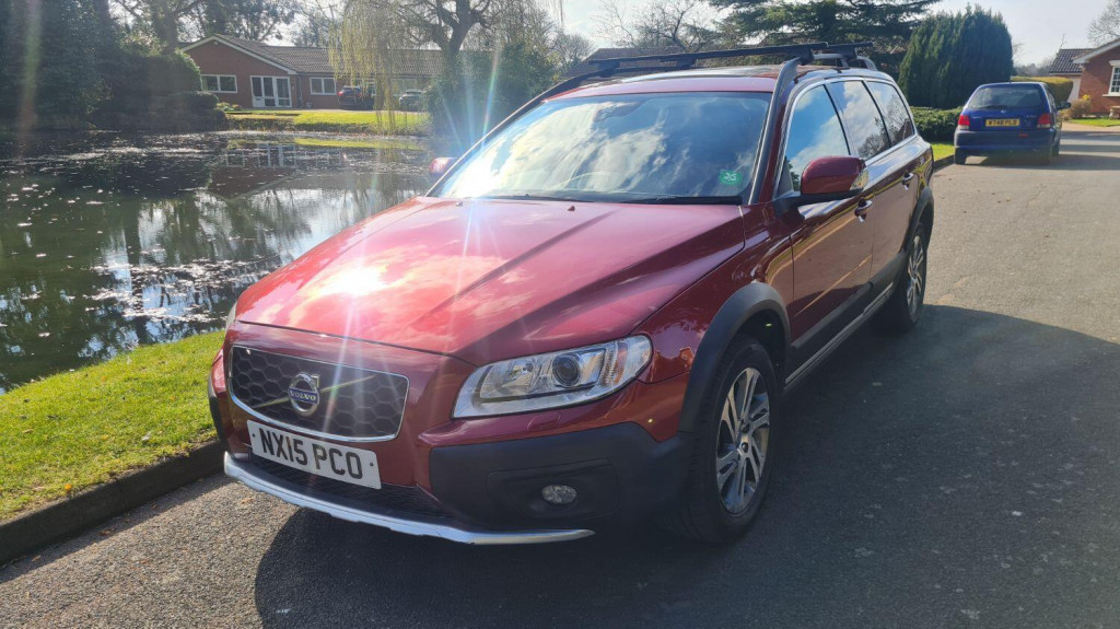 VOLVO XC70