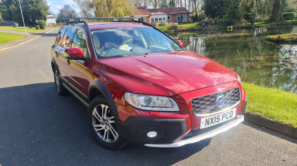 View VOLVO XC70 2.4 SE Nav D4 AWD (181hp)