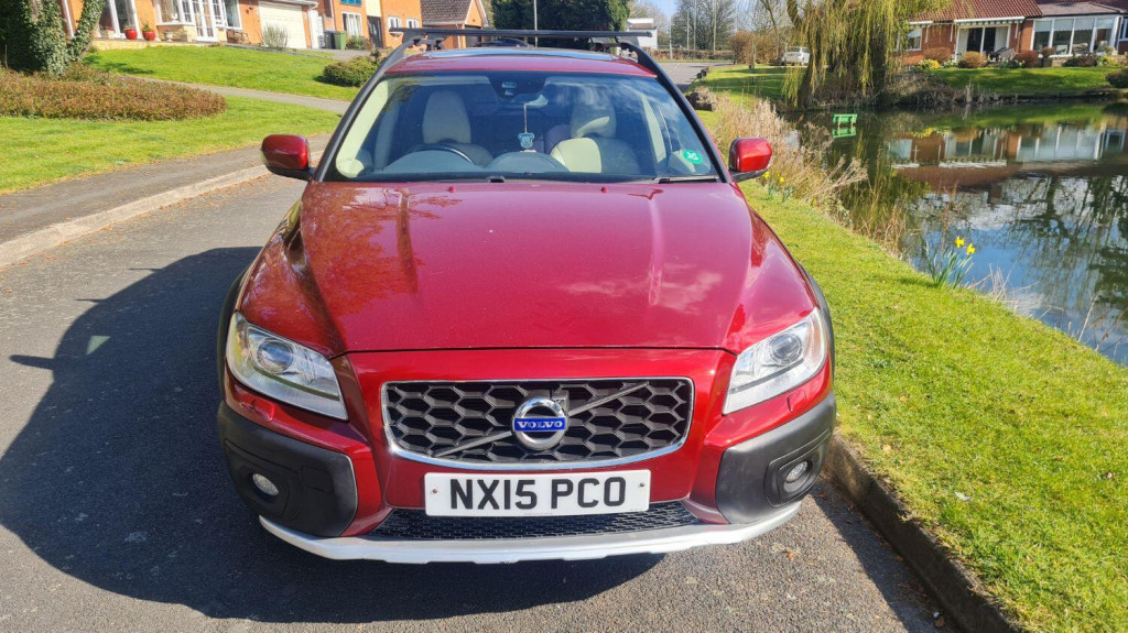 VOLVO XC70