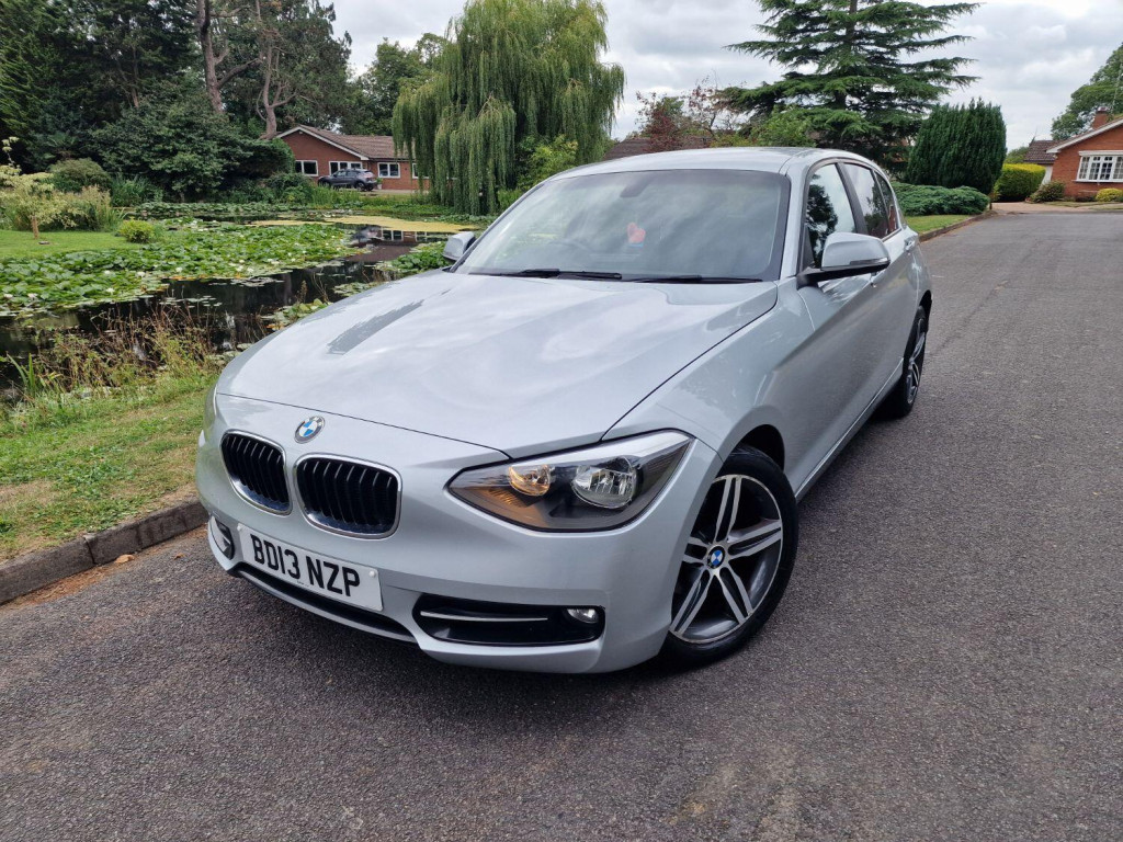 View BMW 1 SERIES 1.6 114i Sport 5-door