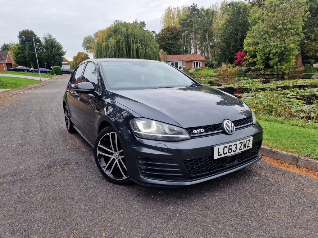 View VOLKSWAGEN GOLF 2.0 TDI BlueMotion Tech GTD