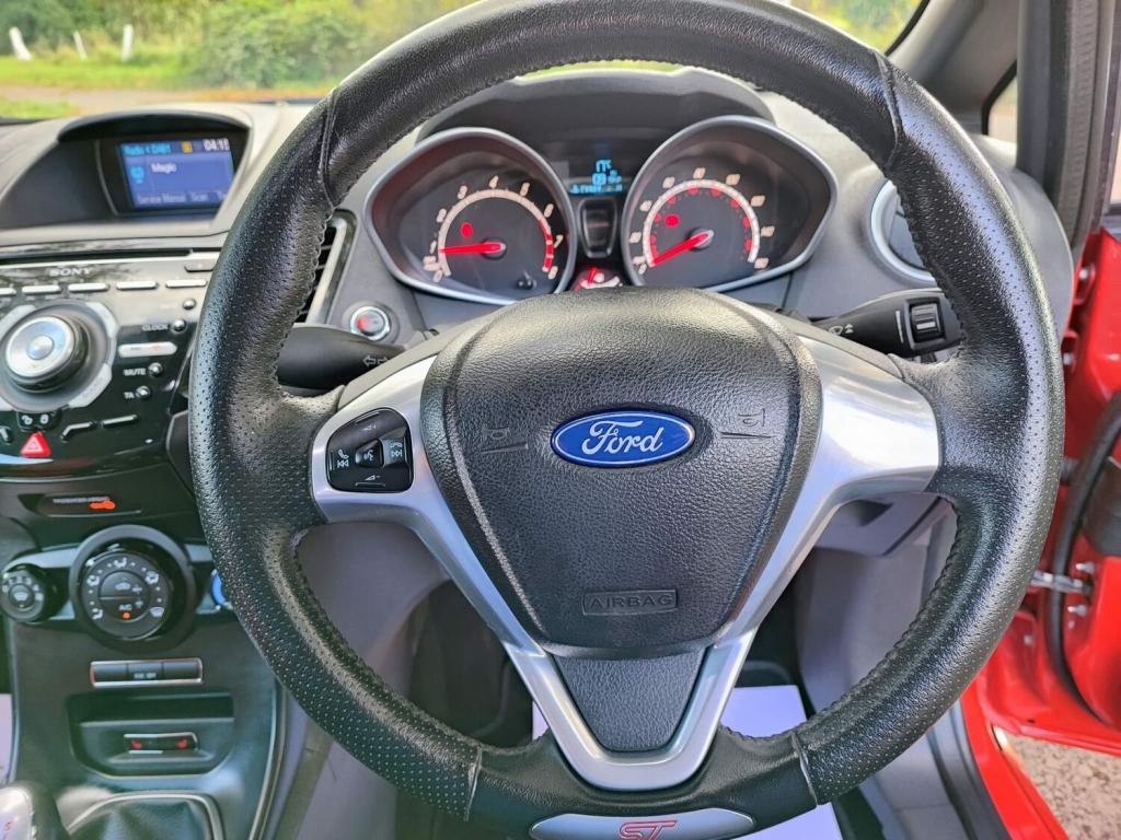 FORD FIESTA