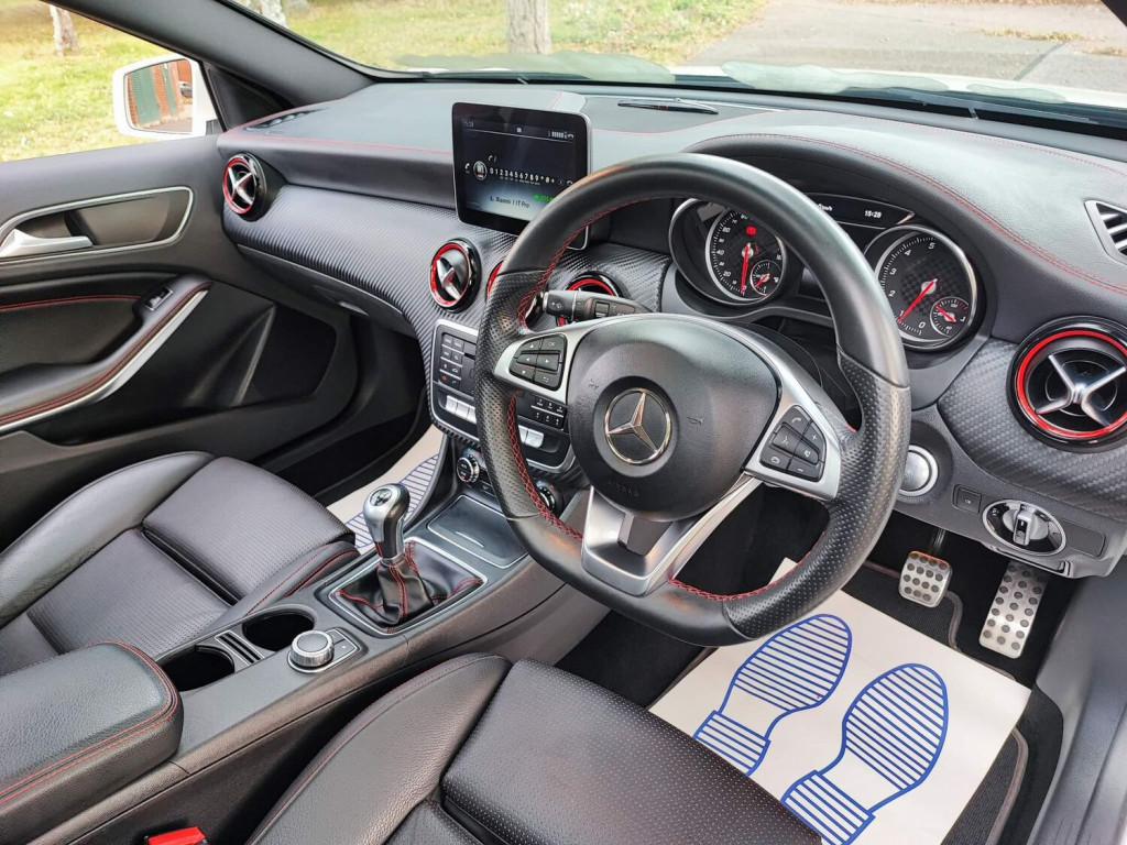 MERCEDES-BENZ A CLASS
