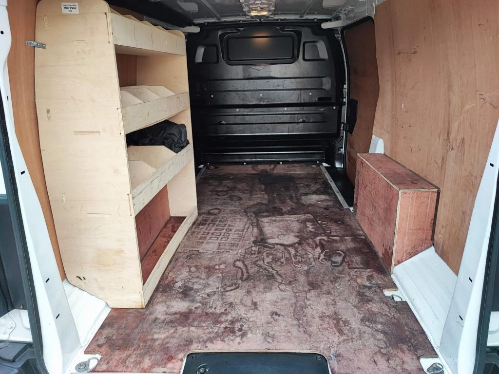 VAUXHALL VIVARO
