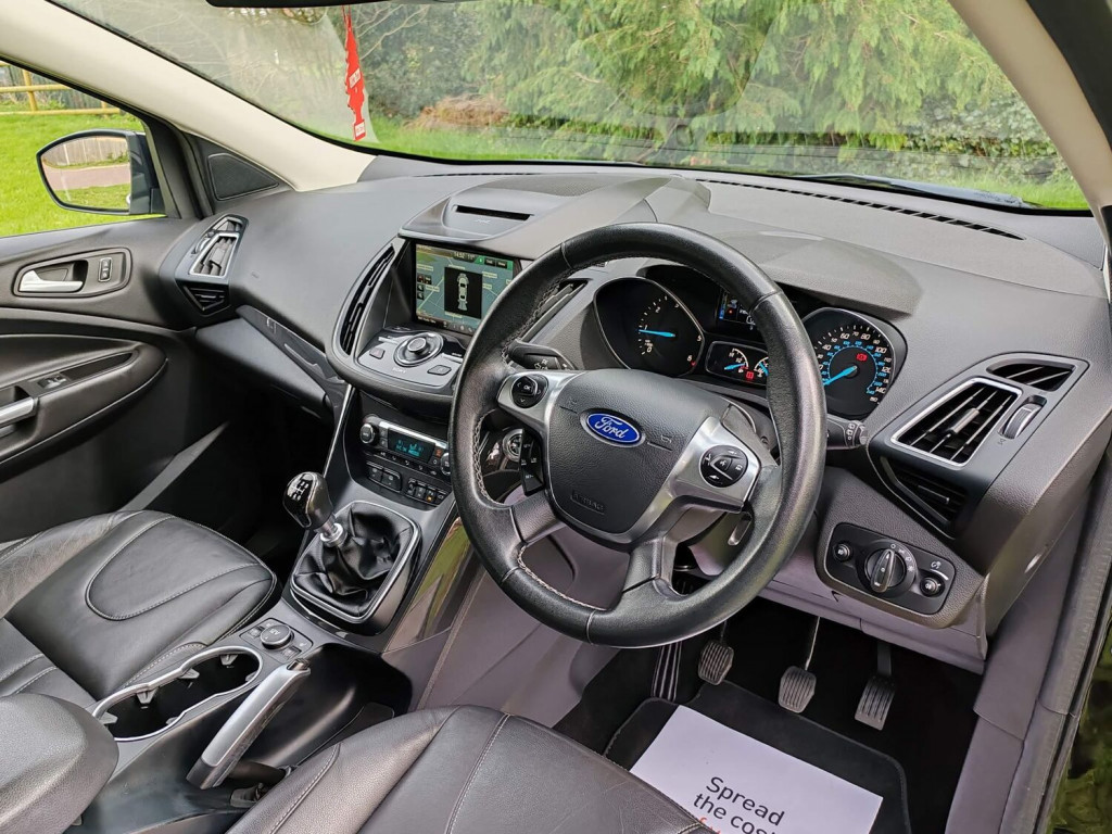 FORD KUGA