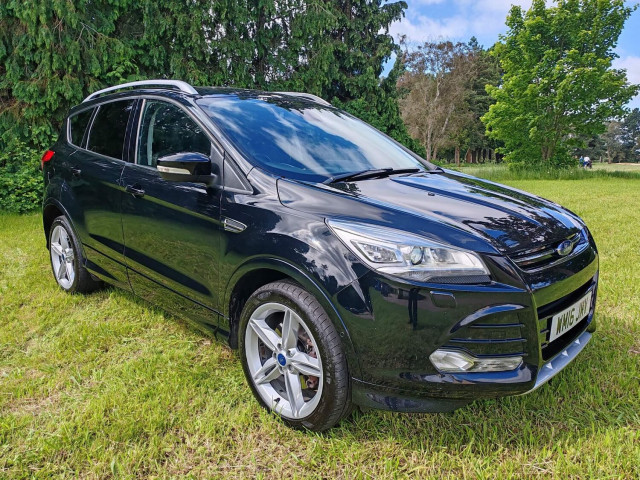 FORD KUGA