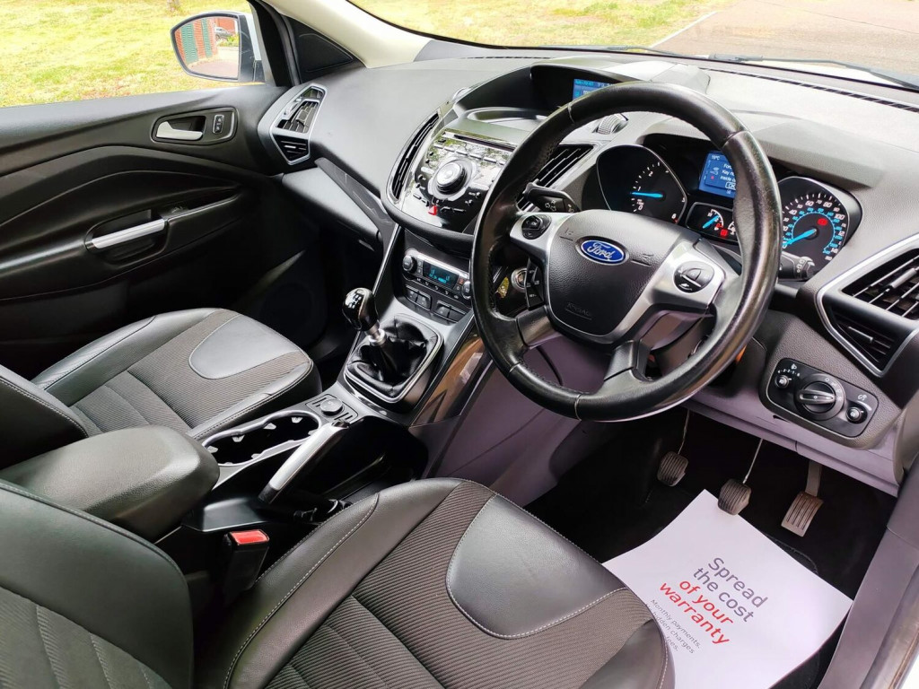 View FORD KUGA 2.0 TDCi Titanium 2WD Euro 6 (s/s) 5dr