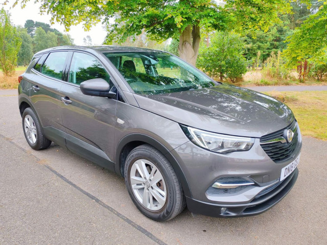 VAUXHALL GRANDLAND X