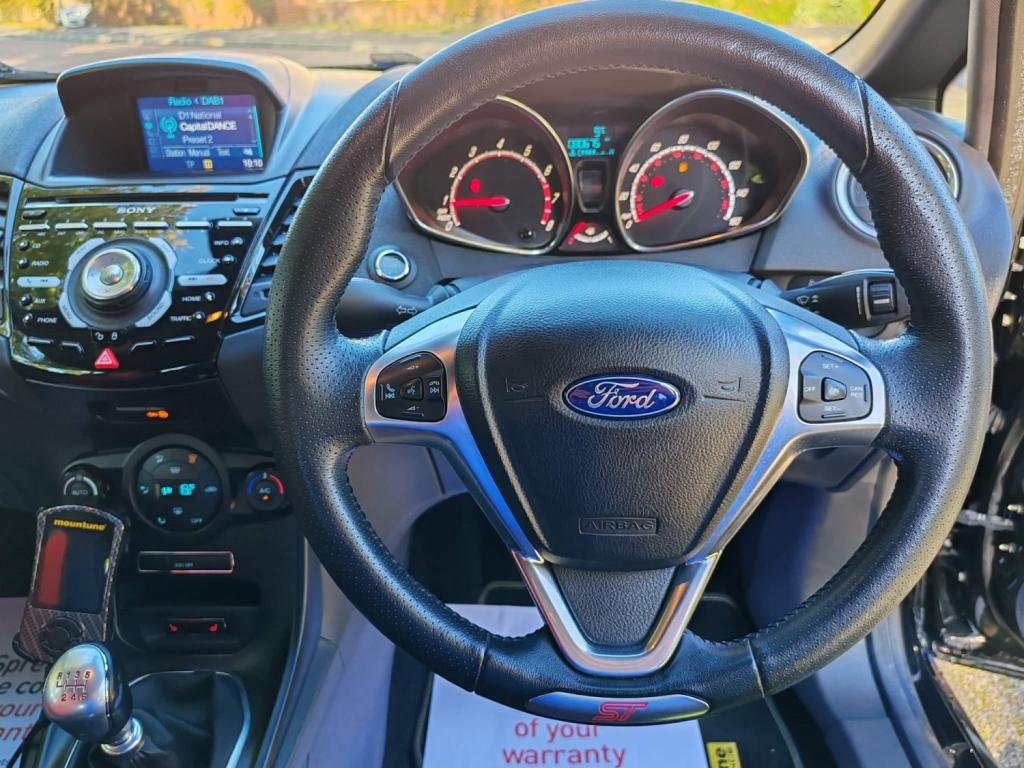 FORD FIESTA