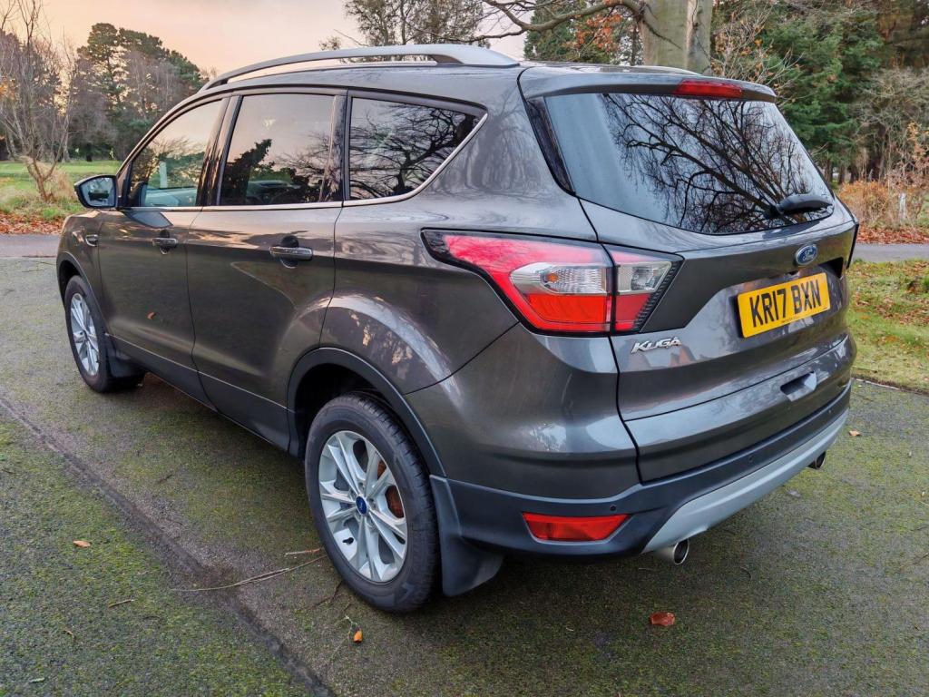 FORD KUGA