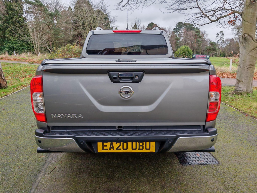 NISSAN NAVARA