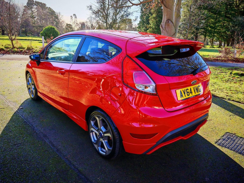 FORD FIESTA