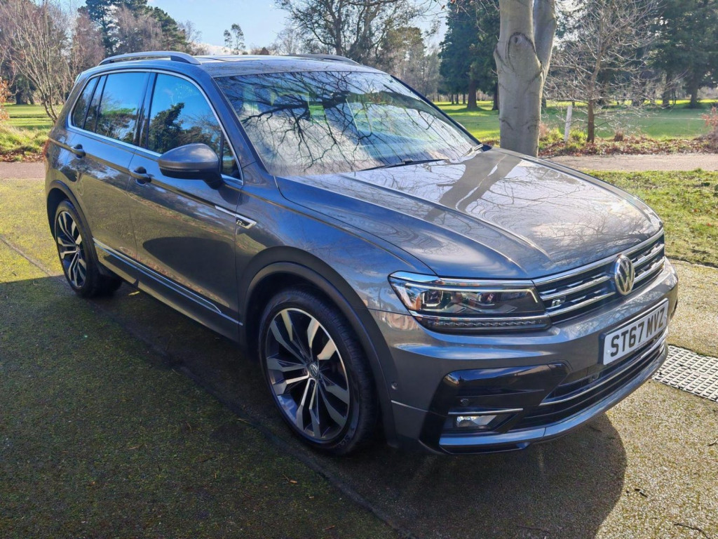 View VOLKSWAGEN TIGUAN 2.0 TSI R-Line DSG 4Motion Euro 6 (s/s) 5dr